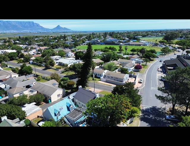 3 BEDROOM FREEHOLD FOR SALE IN TABLE VIEW